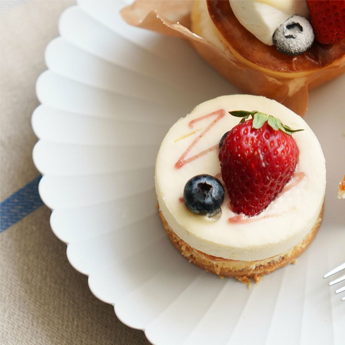 TYpalaceplate2203枚組setメイン料理に1616/aritajapan1616パレスプレート有田焼パレスプレートアリタジャパン菊皿パレスホテル