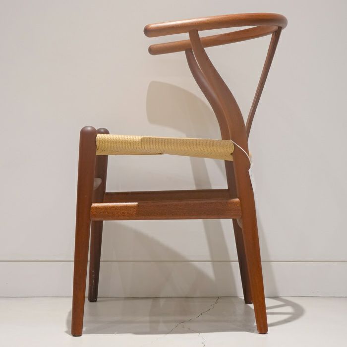 CARL HANSEN & SON（カールハンセン&サン） CH24 Yチェア （ワイチェア） マホガニー材 オイル仕上げ ナチュラルペーパーコード  お取り寄せ（6月以降発送）【チェアパッド特典2】 | fremtiden